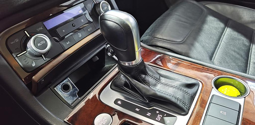 Volkswagen Touareg 4.2 V8 Premium