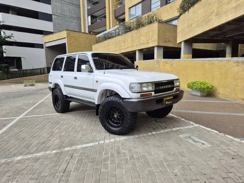 Toyota Burbuja LC80 4.5 VX FZJ80