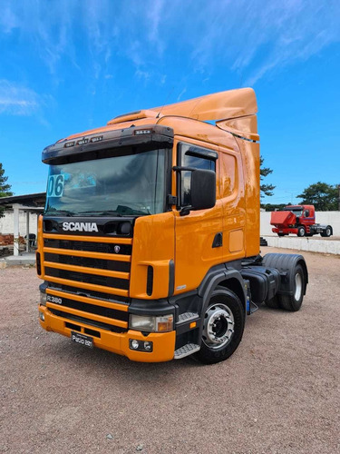 Caminhão Scania R380 Cavalo Toco 4x2 - 2006 - R114 380