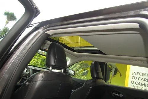 Jeep Cherokee 3.2 Limited