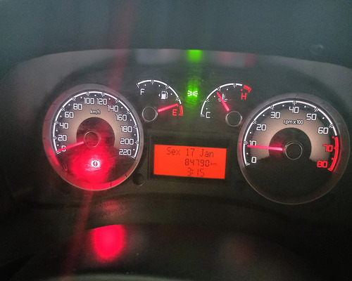 Fiat Doblo 1.8 MPI ESSENCE 7L 16V FLEX 4P MANUAL