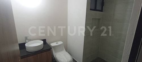 Departamento En Venta, Calzada De Tlalpan, Portales Sur, Benito Juárez, Cdmx.