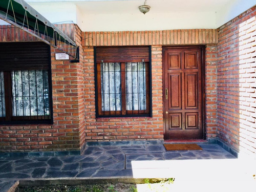 Imagen 3 de 13 de Casa - Ituzaingó