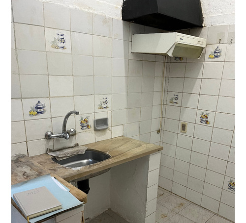 Imagen 1 de 6 de Venta De Apartamento De 2 Dormitorios En El Barrio La Aguada