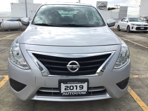 Imagen 3 de 15 de Nissan Versa 4 Puertas