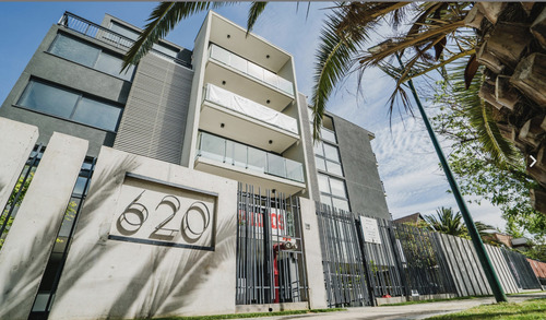 Departamento En Venta De 2 Dorm. En Ñuñoa
