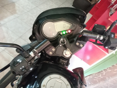 Bajaj Rouser 180