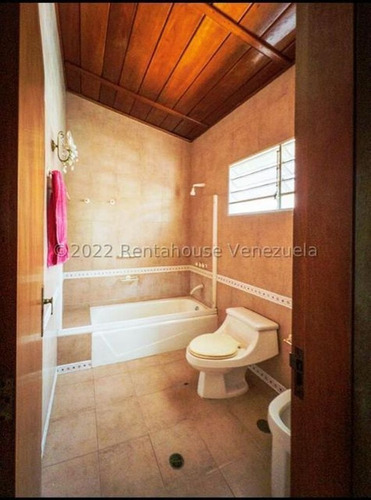 Imagen 11 de 25 de Casa En Venta Los Palos Grandes Mls #22-28579 Ingrid Guzman