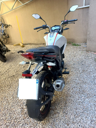 Imagen 11 de 17 de Zanella Rx 200cc Next Moto + 2 Cascos