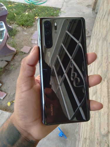 Imagen 10 de 10 de Huawei P30 Pro 8gb De Ram 256 Memoria Interna Permuto Y Vend