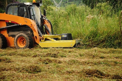 Imagem 2 de 3 de Roçadeira Eco