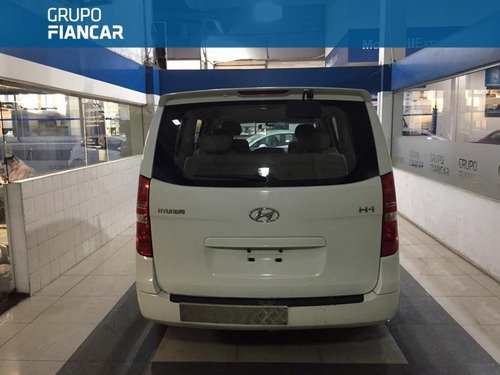 Hyundai H-1 Bus Diesel 2015