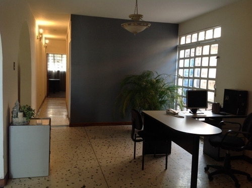 Imagen 3 de 20 de Casa Comercial De Dos Plantas En Venta, Sector San José De Tarbes437663