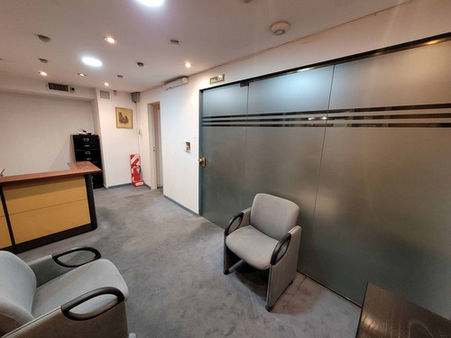 Imagen 9 de 15 de Piso De Oficina, 100m2, Seguridad, En Venta, Microcentro!