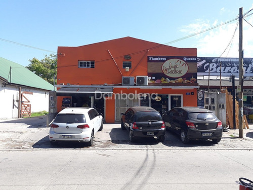 Imagen 1 de 4 de Local En Venta O Permuta Ubicado En Francisco Álvarez, Moreno