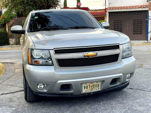 Imagen 14 de 15 de Chevrolet Suburban 2007 Lt Piel Dvd