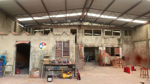 Bodega En Renta, Col. Lazaro Cardenas, Coatzacoalcos, Veracruz.