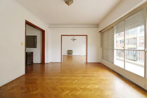 Lezica  Al 3900 - Excelente Piso 4 Ambientes C/ Balcón Terraza - Almagro
