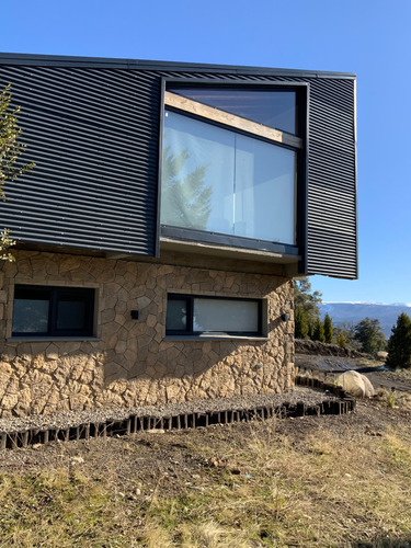 Venta Casa 2 Dormitorios San Martin De Los Andes Con Cochera