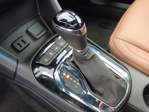 Imagen 15 de 18 de Chevrolet Cruze 5 Premier Mr