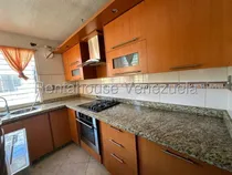 Comprar Bello Y Comodo Apartamento Semiamoblado En Paraparal, Posee Vigilancia Privada, Apartamento Remodelado Con Aire En Todos Sus Ambientes,cuenta Con 3habitaciones Con Sus Closets 