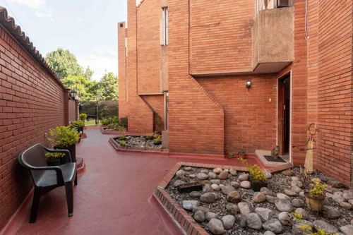 Casa En Venta En Los Cedros. Cod V7204