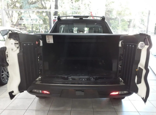 Imagen 6 de 20 de Nueva Fiat Toro Freedom 4x2 My22