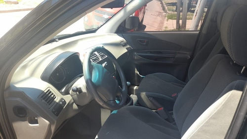 Imagen 7 de 13 de Hyundai Tucson 2008 2.0 N 2wd Mt