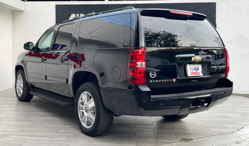 Chevrolet Suburban D Piel Aa Dvd Qc 4x4 Aut De aniversario