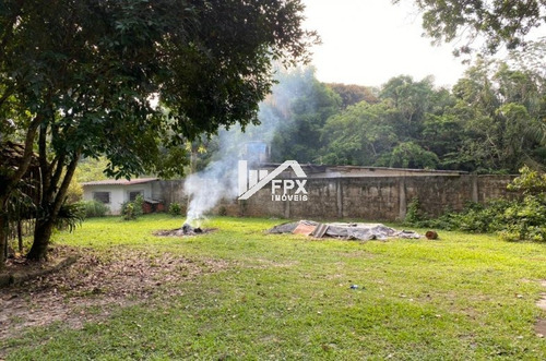 Chácara Com Varanda Em Itanhaém - Ch055