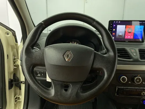Renault Fluence 1.6 Confort