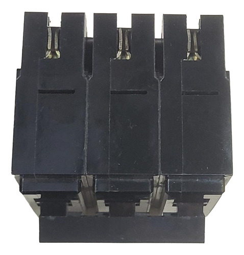 Breaker 3x100 Thql Vecas Empotrar