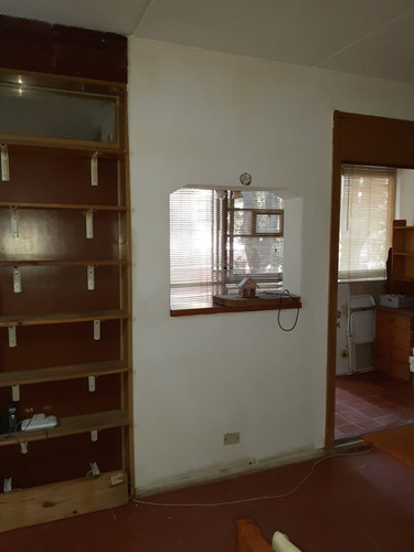 Departamento 3 Ambientes Primer Piso Sobre Pepiri. Barrio Espora