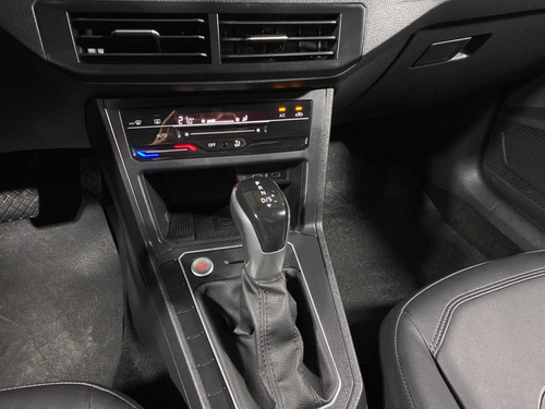 Volkswagen Polo Polo 1.0 HATCH 170 TSI HIGHLINE 12V FLEX 4P TURBO AUTOMÁTICO