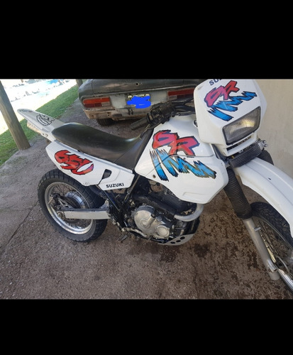 Imagen 5 de 6 de Suzuki Dr 650
