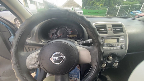 Imagen 14 de 15 de Nissan March Sense 2015