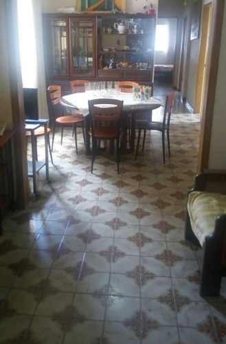 Imagen 2 de 7 de En Venta Apartamento En Urbanización Los Rosales 80m2 3h. 1h