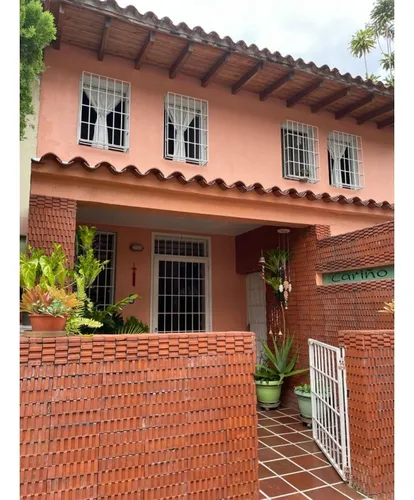 Se Vende Casa Urb Santa Inés