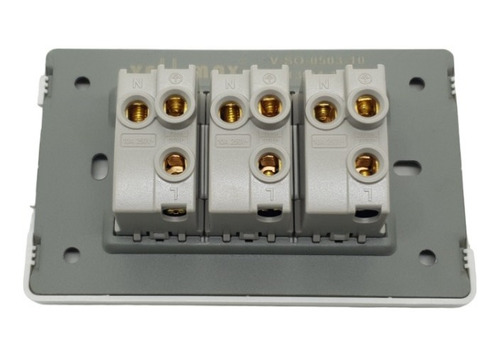 Imagen 2 de 2 de Tomacorriente Enchufe Triple 10a/16a 250v Sec / Eleco