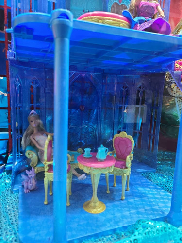 Muñecas Barbie  Princesa Alexa + Rapunzel + Castillo De 
