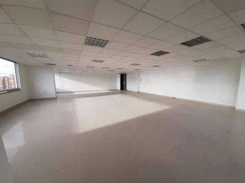Oficina En Arriendo/venta En North Point. Cod A1038793