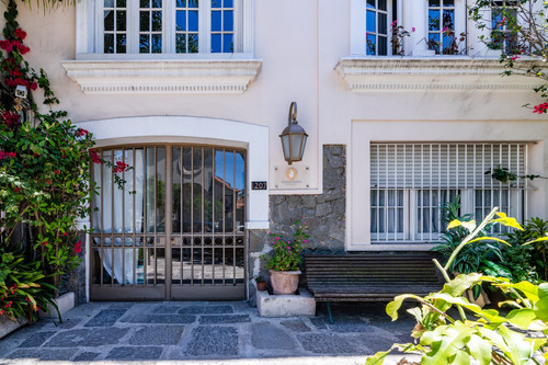 Residencial Para Ancianos, Casa De Salud, Geriátrico Pocitos
