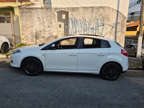 Imagem 4 de 9 de Fiat Bravo 2012 1.4 T-jet 5p