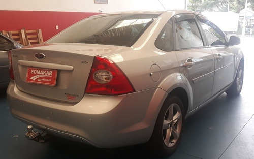 Imagem 10 de 15 de Ford Focus Sedan 2011 2.0 Ghia Flex 4p