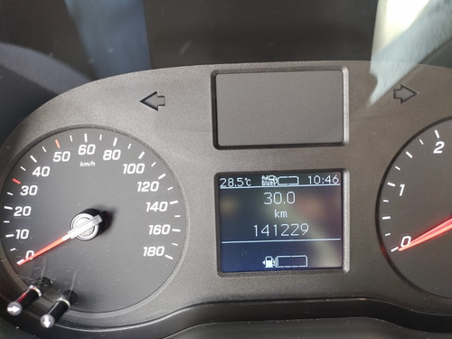 Imagem 8 de 10 de Mercedes-benz 314 Cdi Street Estado De Zero Com 30.000km