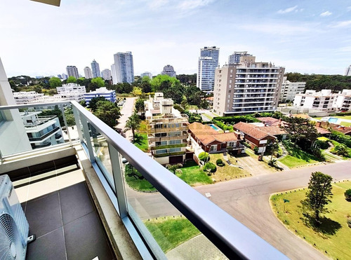 Apartamento En Alquiler Temporario Aidy Grill 2 Dormitorios- Ref: 4262