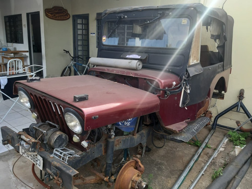 Imagem 1 de 11 de Jeep Willis
