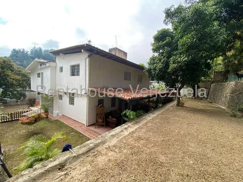 Se Vende Casa En Prados Del Este