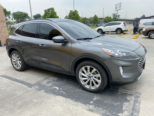 Imagen 11 de 25 de Ford Escape Titanium Hev