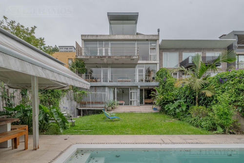 Casa En Venta En La Lucila-libertador/rio